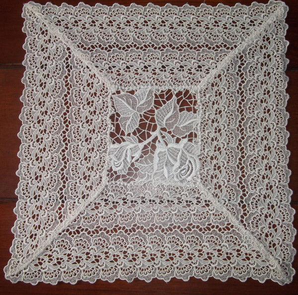Lacey Floral Set main image 0