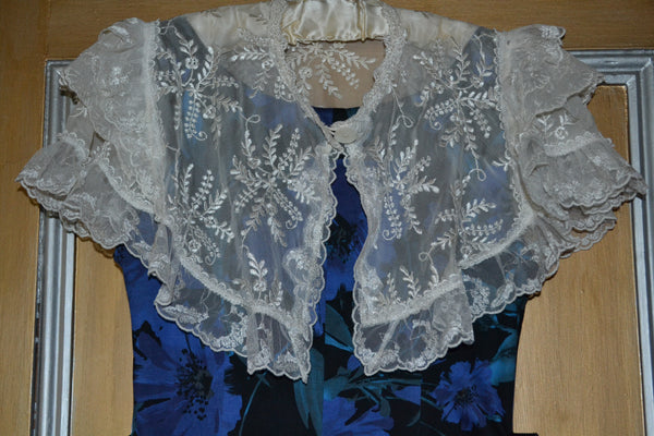 Lace Evening Cape - LCA100