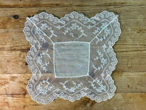 Sprigs and Twirls Handkerchief - HF20252