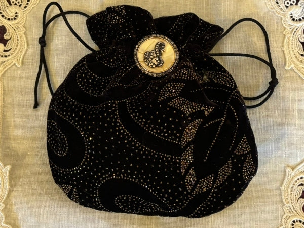 Gold and Black Velvet Purse with Marcasite Decoration - PUR01