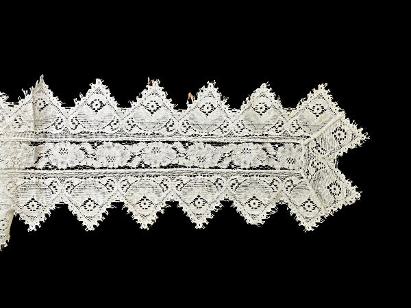 Narrow Nottingham Lace Scarf - SF206