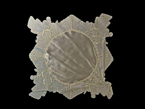 Decadent Forties Table Centre - M309A