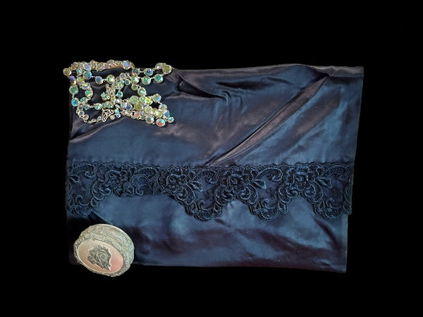 Pure Silk and Nottingham Lace Pale Blue Lingerie/Travel Bag - LBG263