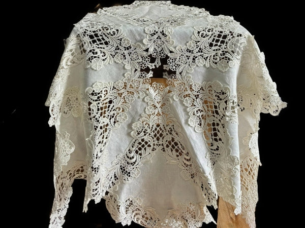 Cut Out Irish Linen and Guipure Nottingham Lace Tablecloth - TC2000