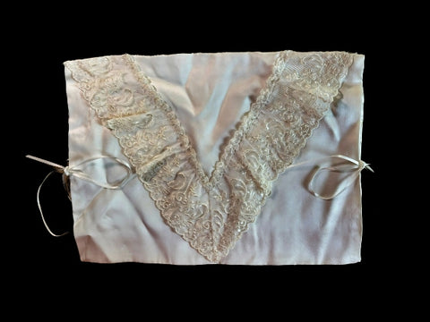 Pure Silk and Nottingham Lace Cream Lingerie/Travel Bag with Ties - LBG231