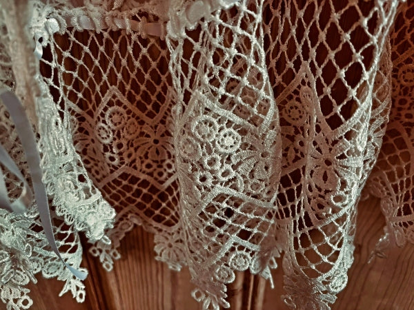 Lace Evening Cape - LCA102