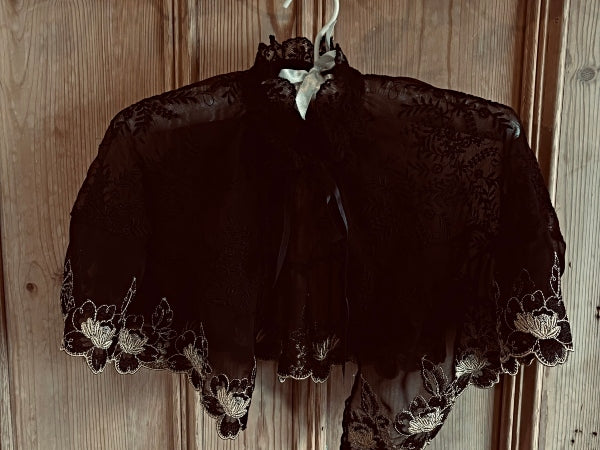 Lace Evening Cape - LCA103