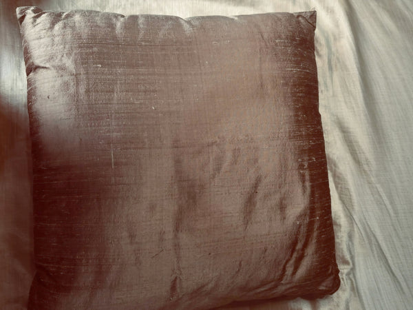 Lace Lovers Silk and Gold Nottingham Lace Silk Cushion - LLCN3005