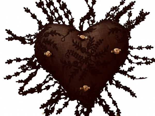 Silk and Lace Gold and Black Heart Cushion - LLHCN5