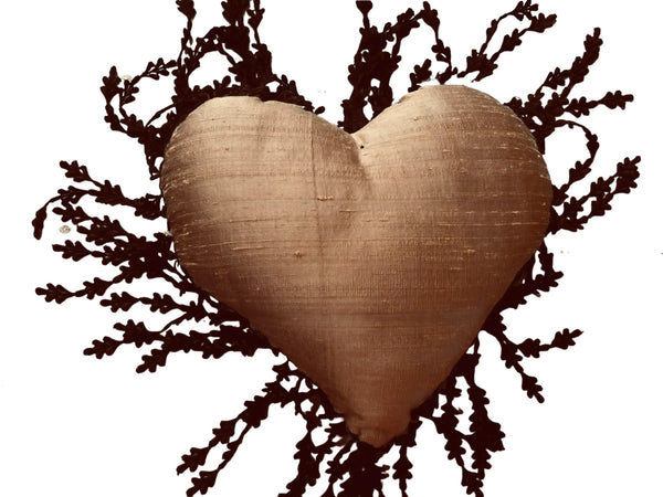 Silk and Lace Gold and Black Heart Cushion - LLHCN5