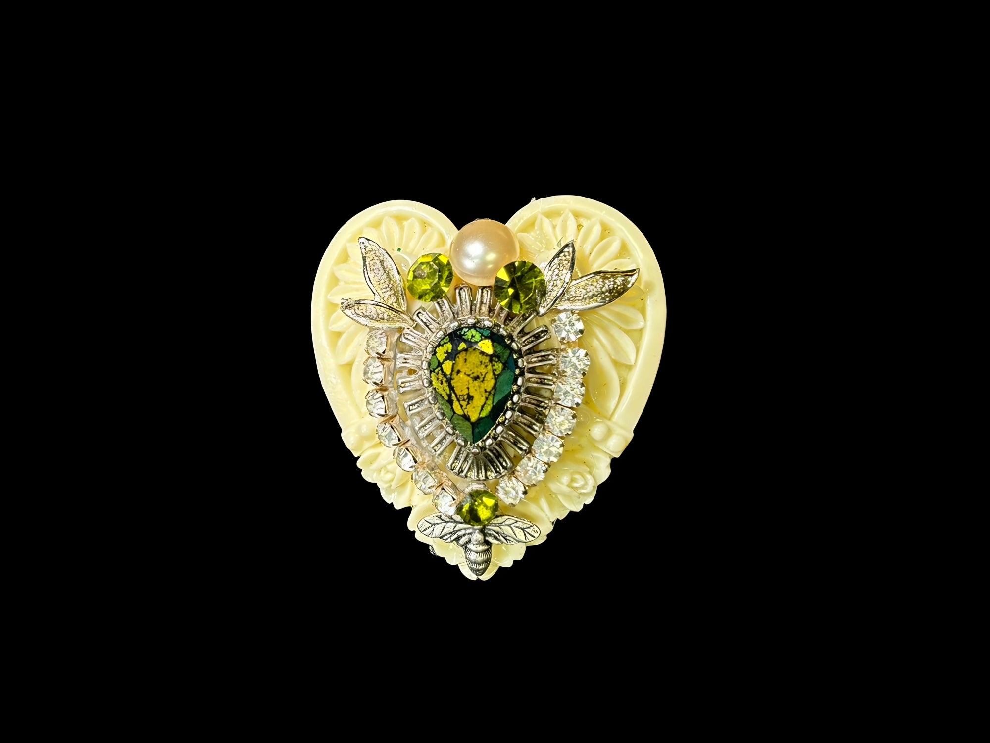 Bee Hearty Ring - RA000028