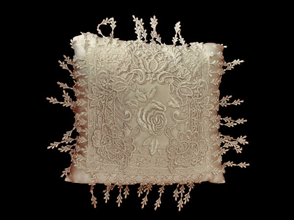 Lace Lovers Ivory Silk and Nottingham Lace Cushion - SCN627