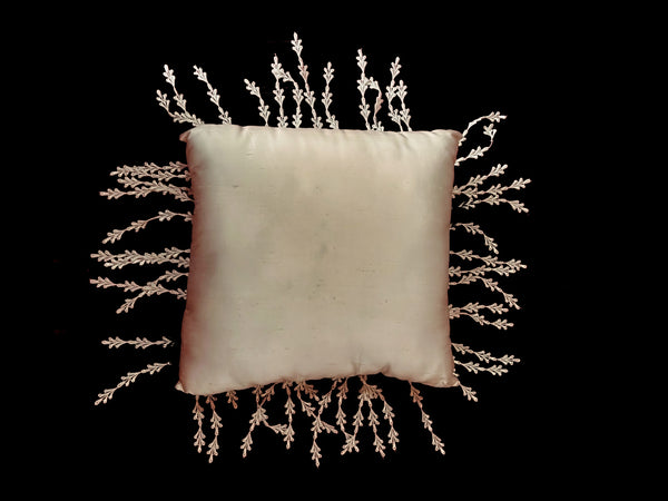Lace Lovers Ivory Silk and Nottingham Lace Cushion - SCN627