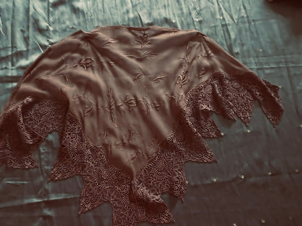 Leaf Embroidered Silk Shawl - SH301