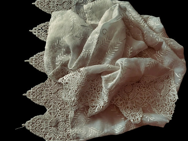 Ivory Lace Wrap - WP288