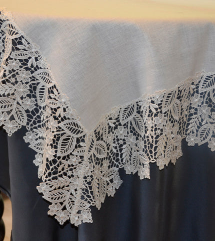 Guipure Lace Tablecloth