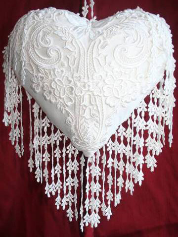 Lace Ivory Silk Heart Cushion - HCN306C