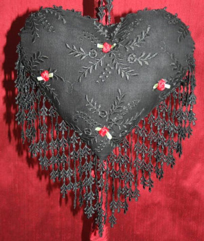 Red Rosebud Heart Cushion - BRHCN
